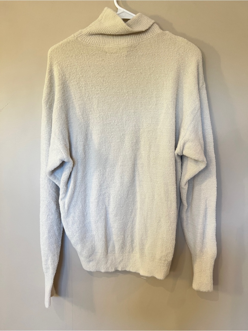 Aritzia Wilfred Free Ivory Bouclé Turtleneck Sweater XS - Picture 4 of 7